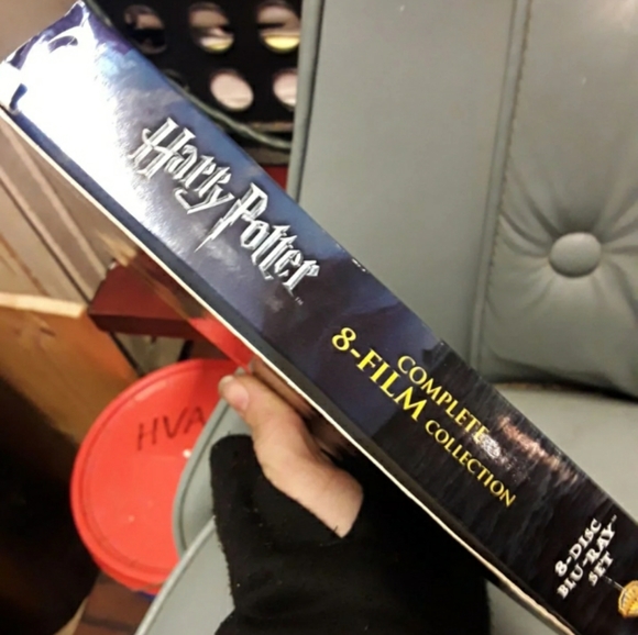 Harry Potter 8-film Blu Ray Set - Picture 3 of 3